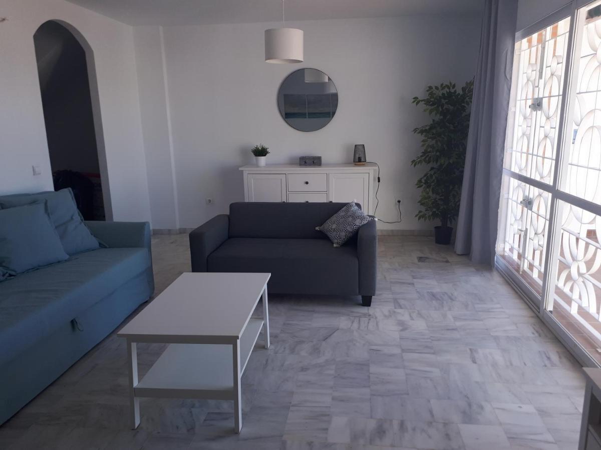 Apartment In Costa Del Sol With Large Terrace For 9 People Rincon de la Victoria Exterior photo