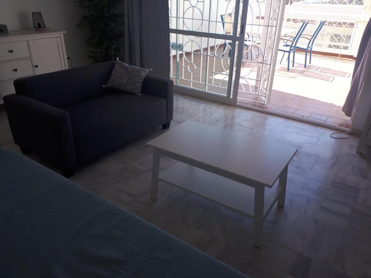 Apartment In Costa Del Sol With Large Terrace For 9 People Rincon de la Victoria Exterior photo