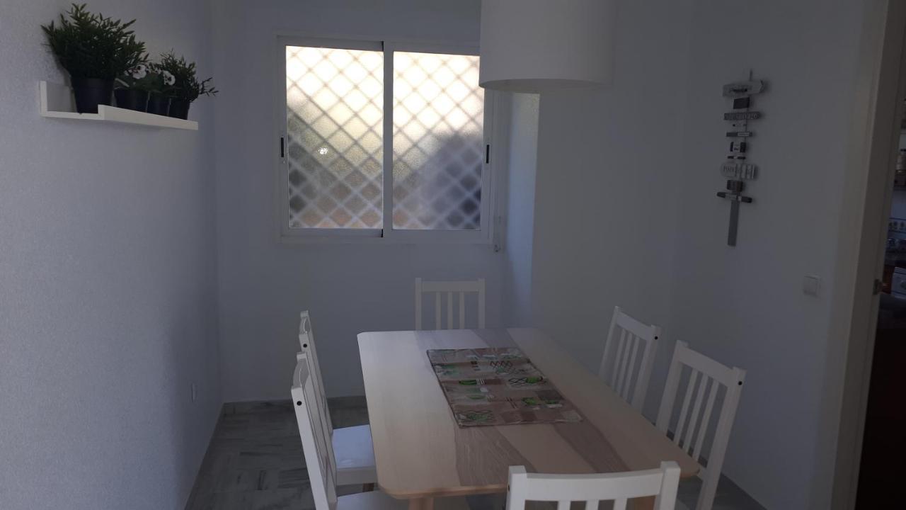 Apartment In Costa Del Sol With Large Terrace For 9 People Rincon de la Victoria Exterior photo